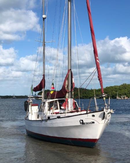 Sailboat Rental in Isla Mujeres